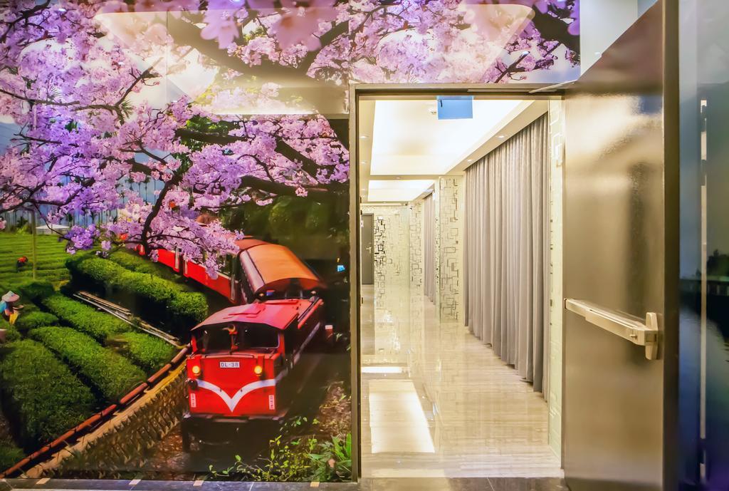 Vintage Apple Hotel Taipei Esterno foto