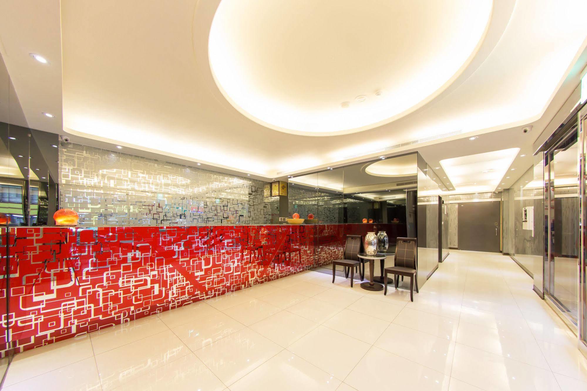 Vintage Apple Hotel Taipei Esterno foto